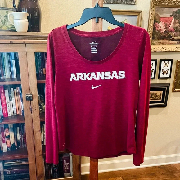 Nike Dri-Fit The Nike Tee women’s long sleeve Arkansas stretch tee SZ M dark red - Picture 2 of 9